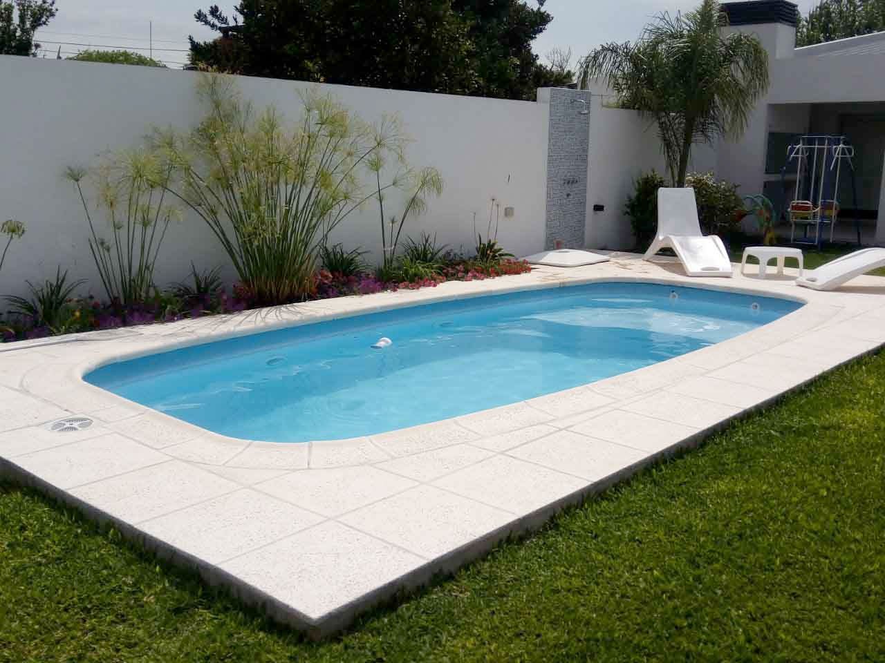 Instalaci贸n de Piscina